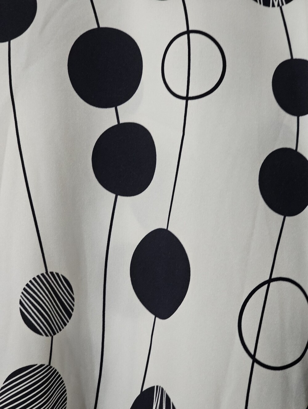 Wide-Leg Navy Pants with White Polka Dot Top Set - Picture 3 of 5